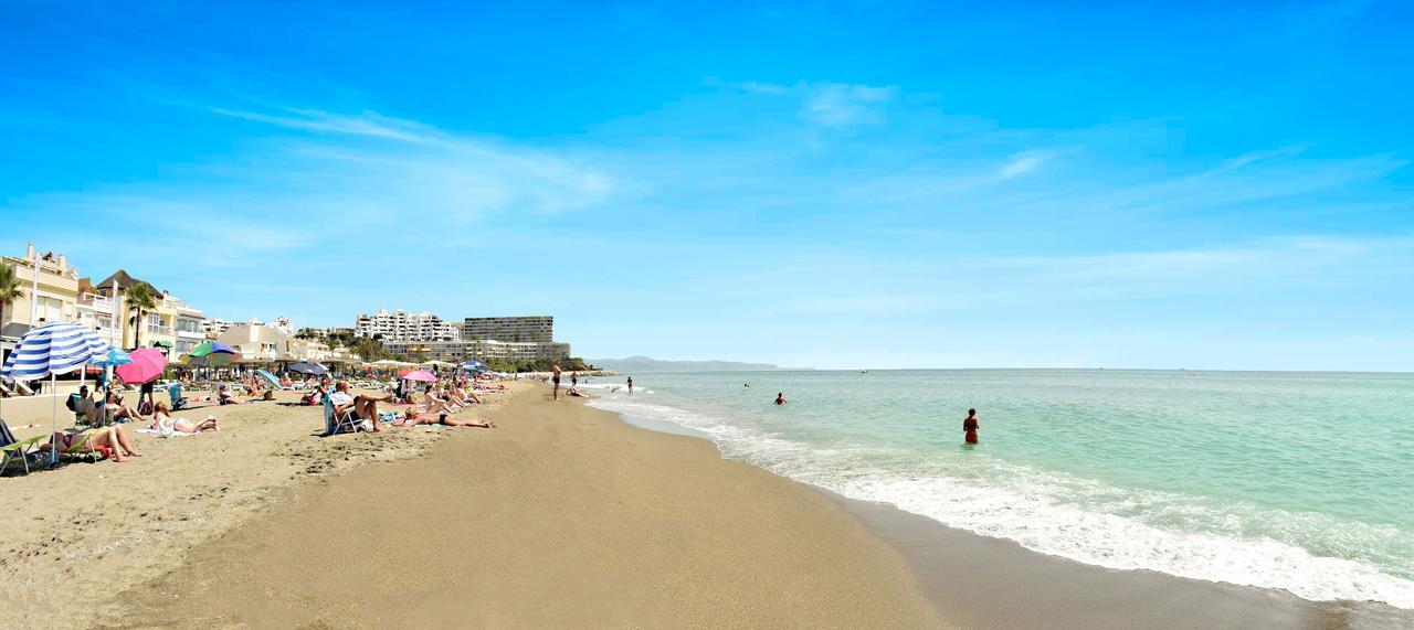 Zenmarina 614 Playa Carihuela Apartment Torremolinos Luaran gambar